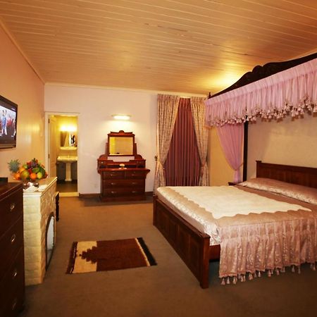 Villa The Firs à Nuwara Eliya Extérieur photo