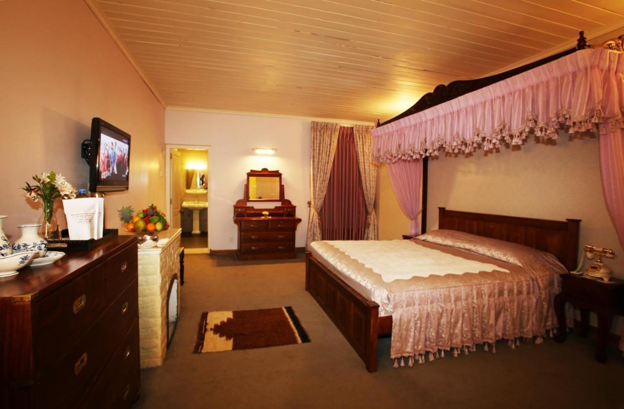 Villa The Firs à Nuwara Eliya Extérieur photo