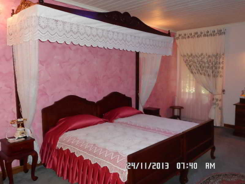 Villa The Firs à Nuwara Eliya Extérieur photo